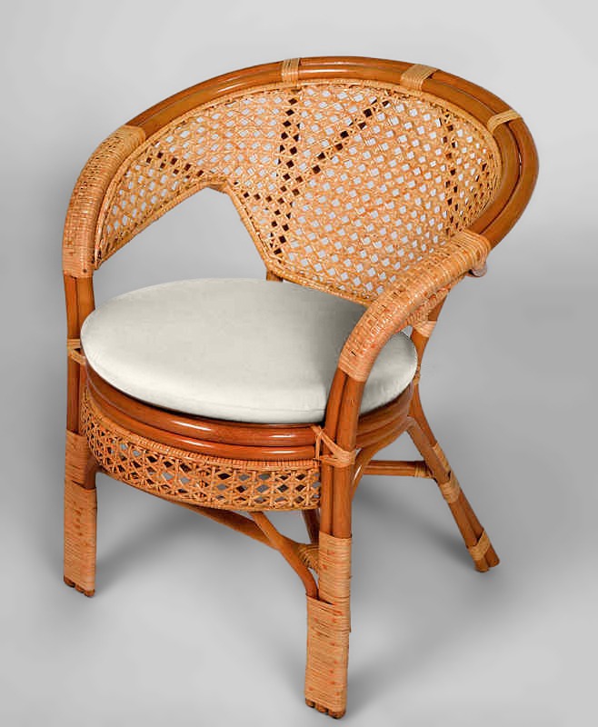 Кресло из натурального ротанга Пеланги коньяк (Цвет подушки: белая)
